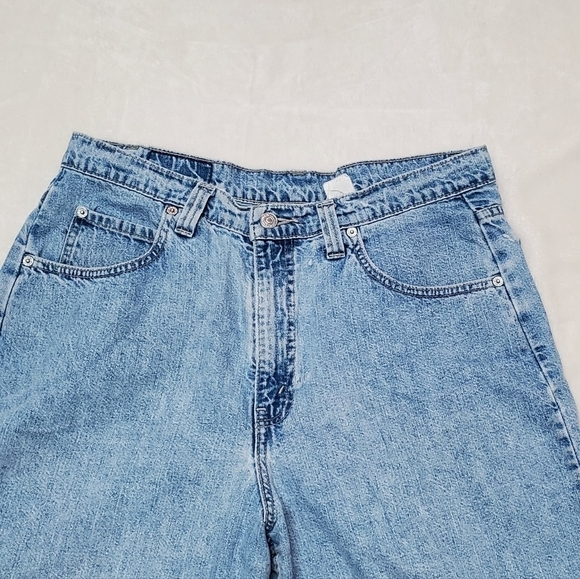 VINTAGE Levi's Grunge Light Wash Stone Wash Loose Fit Cotton Denim Short 90s - Picture 5 of 14